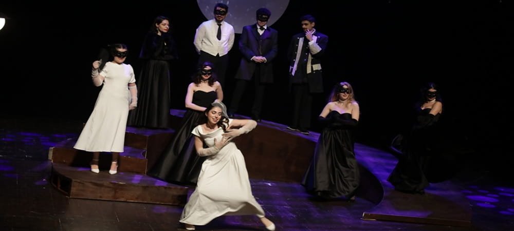 İBB ŞEHİR TİYATROLARI 13. LİSELER ARASI TİYATRO BULUŞMASI BAŞVURULARI BAŞLIYOR